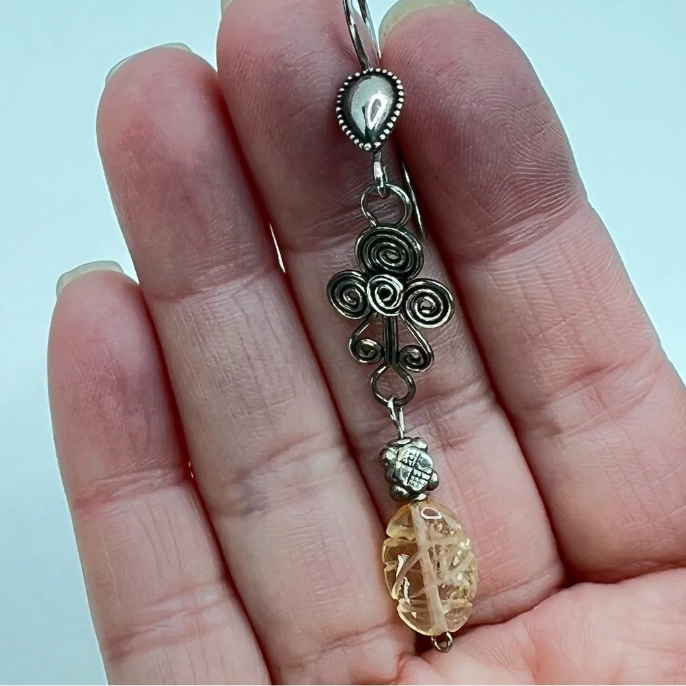 Long Dangle Pretty Stone Leaf Earrings
